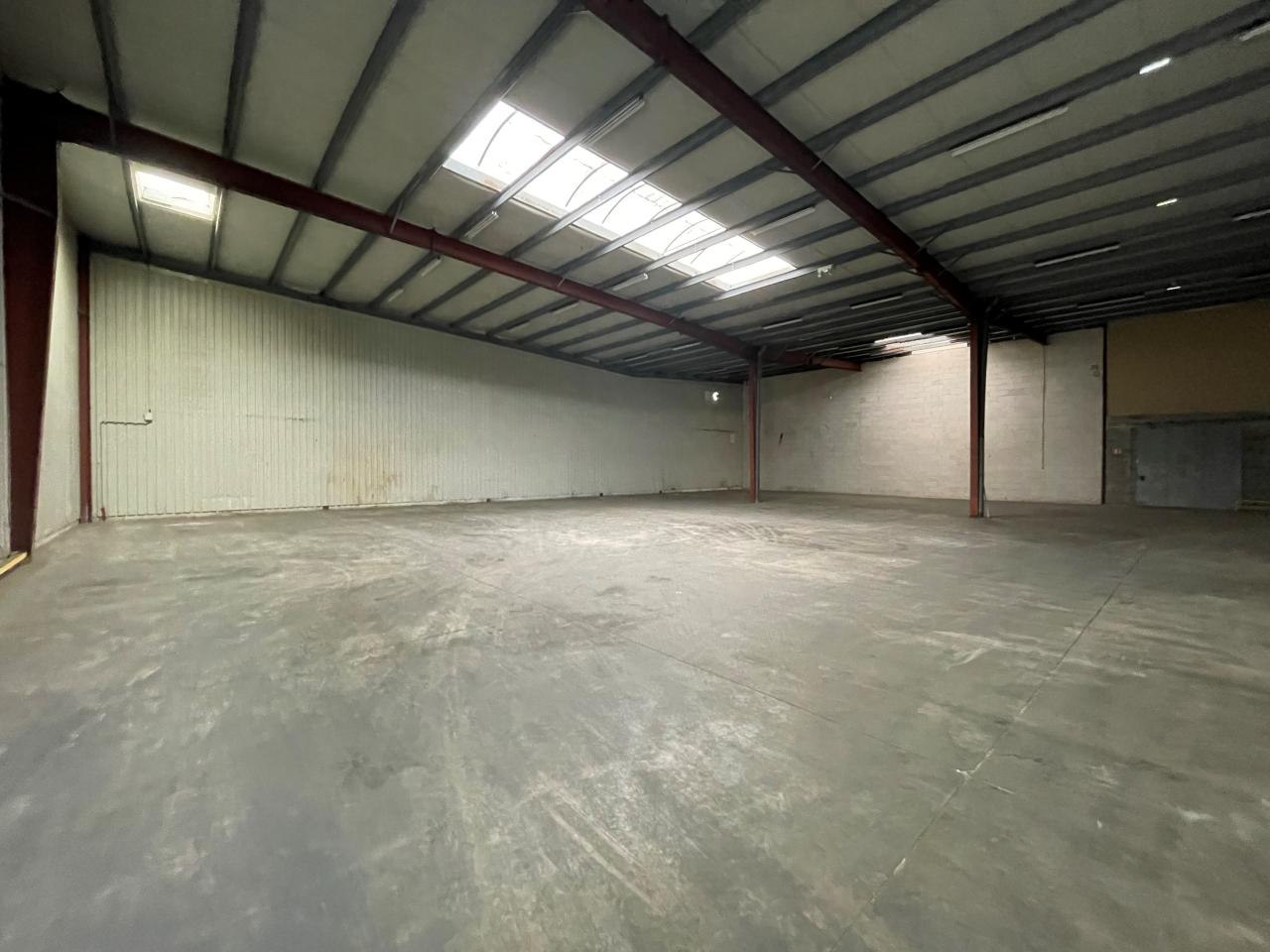 Local d'activité Duttlenheim 2350m² Location local d'activité Duttlenheim Bas-Rhin OLACT2532781 6